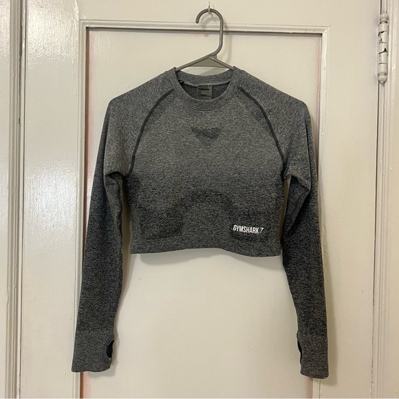 Gymshark Tops - GYMSHARK vital seamless ombre long sleeve crop top with thumbholes everyday flex